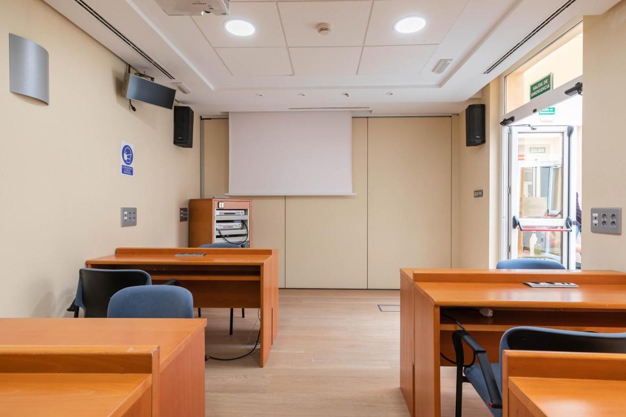 Micampus Aranjuez Student Residence Kültér fotó